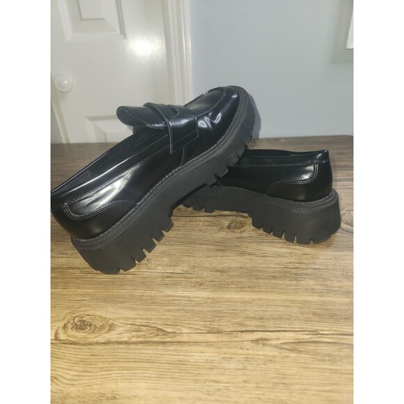 Crown Vintage Shoes - Crown Vintage Women's Black Chunky Lug Sole Platform Penny Loafer US Sz 9.5 Med